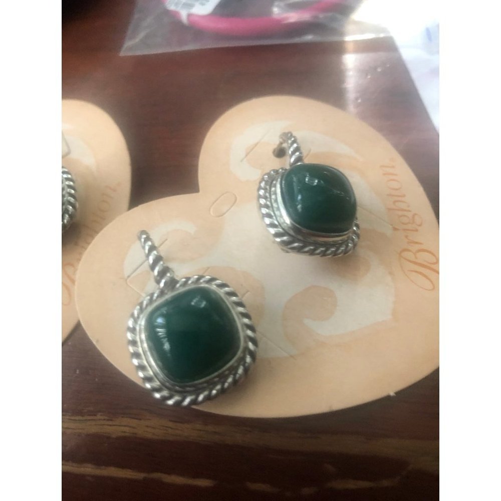 Brighton color Clique earrings  GREEN agate  NWOT
